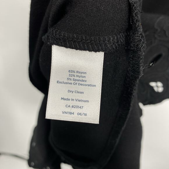 Talbots Sleeveless Shift Dress Women size 12 Black Lace Hem - Picture 8 of 9